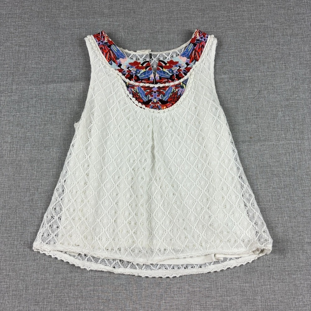 Akemi + Kin Tank Top Womens‎ S White Scoop Neck Lace Anthropologie Lined Boho